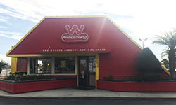 Wienerschnitzel Alondra & Maidstone in Norwalk