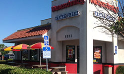 Wienerschnitzel west grant line 205 fwy Tracy