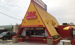 Wienerschnitzel west avenue cedar Lancaster