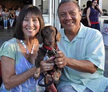 Los Alamitos Winner – Mr. Schnitzel with owners Lois & Luis Hernandez