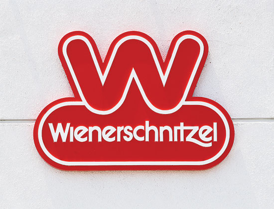 Wienerschnitzel sign outside